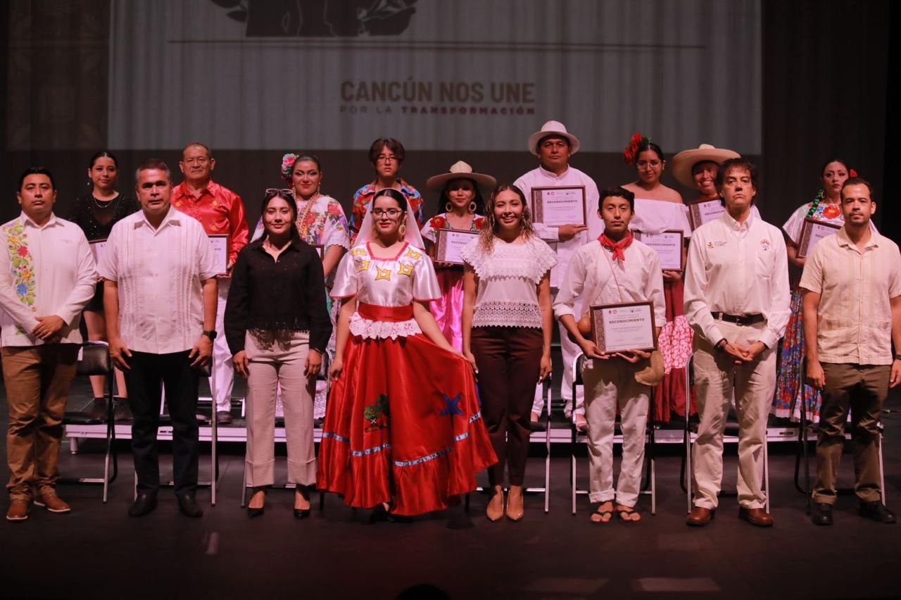 uploads/6/32/01 (1596).Jpeg